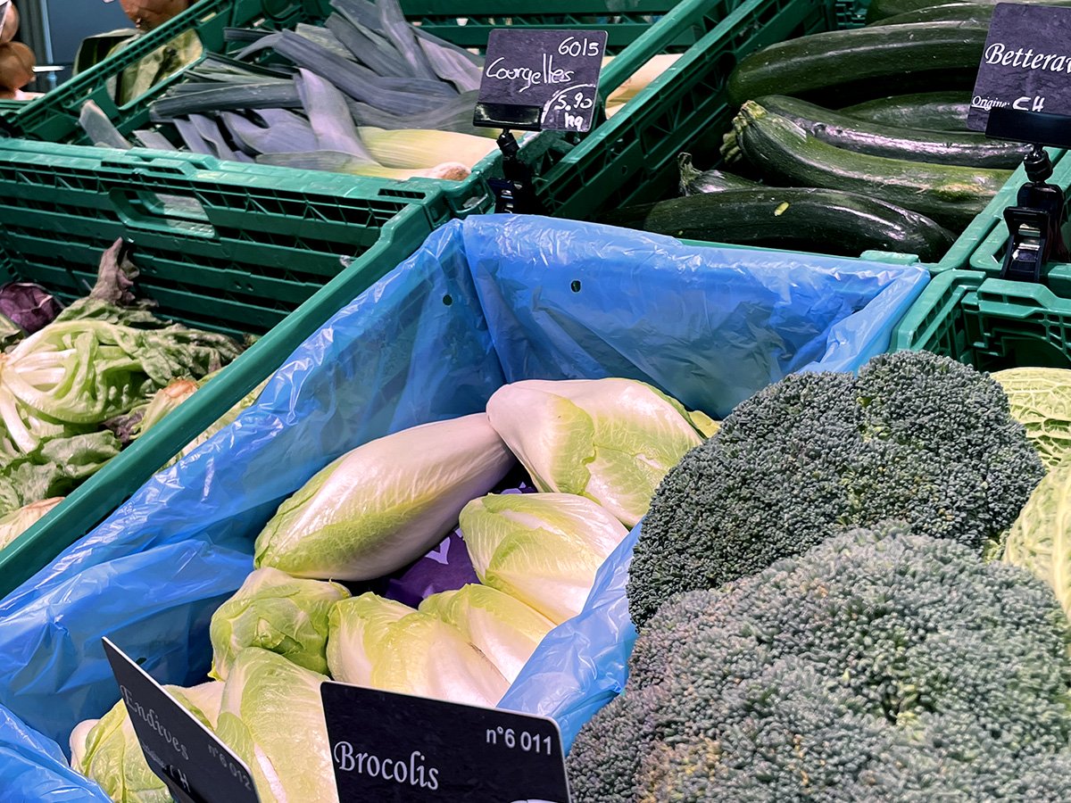 Halles_fruits_legumes_01